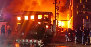 প্রায় ৩ ঘণ্টার চেষ্টায় অনন্ত অ্যাপারেলসের আগুন নিয়ন্ত্রণে